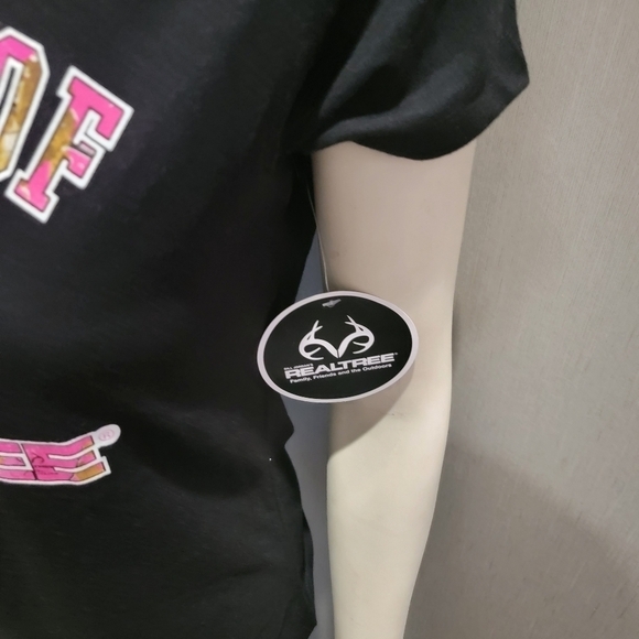 Property of realtree t-shirt - Picture 6 of 7